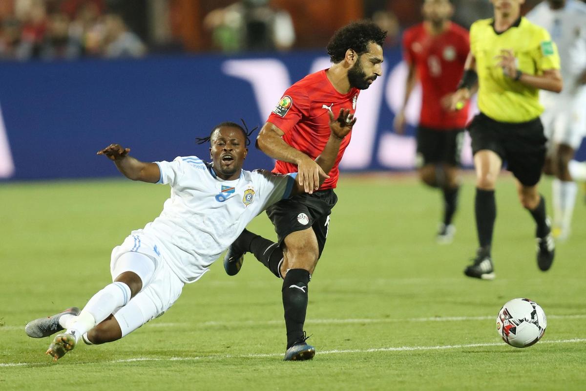 米切尔33+6 骑士战胜掘金