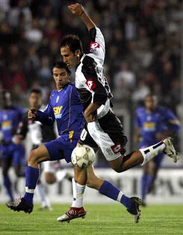 [中超]林良铭传射张玉宁破门 北京国安4-0武汉三镇