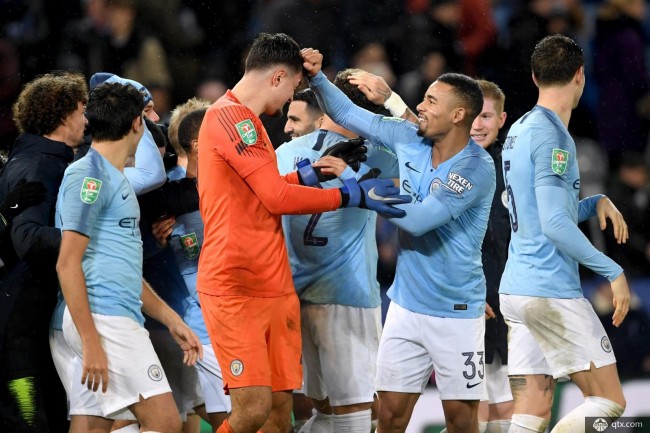 《英雄联盟手游》全新“水晶玫瑰”皮肤正式上线 浪漫盛会静候玩家光临