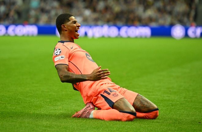 电竞选手签约国内顶级战队公告